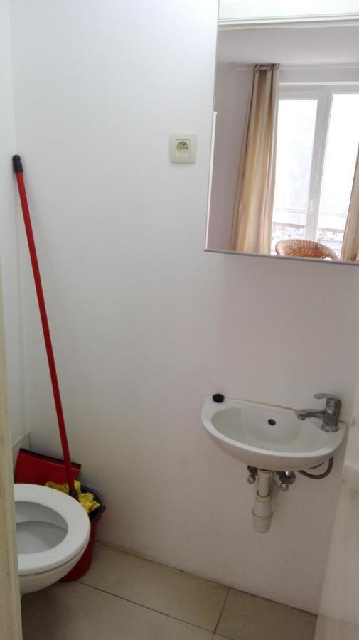 Central Studio Close To Grand Place For 2 بروكسل المظهر الخارجي الصورة