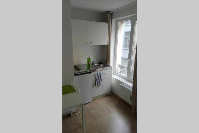 Central Studio Close To Grand Place For 2 بروكسل المظهر الخارجي الصورة