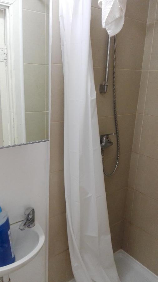 Central Studio Close To Grand Place For 2 بروكسل المظهر الخارجي الصورة